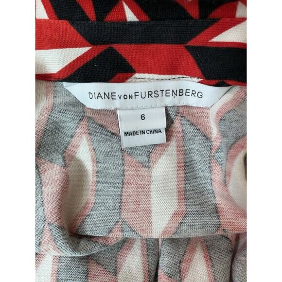 Diane von Furstenberg New Jeanne Two Wrap Dress Red Black White Arrow To… - Picture 9 of 9